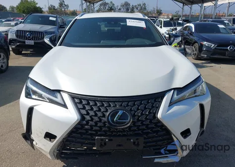 2021 Lexus Ux 200 from USA, damaged, VIN JTHX3JBH9M2036096